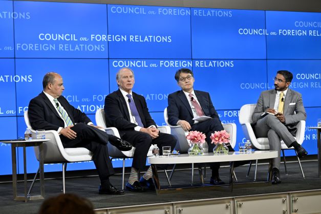 Sergio M. Alcocer, Richard Haass, Yul Sohn, and Dhruva Jaishankar during the public session “Coping with Deglobalization.”
