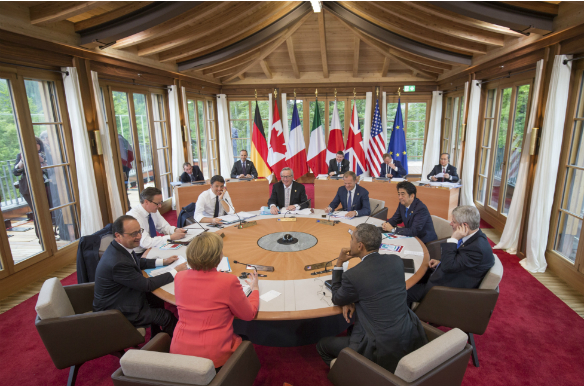 Leaders of the Group of Seven (G7) industrial nations attend the third working session of a G7 summit at the hotel castle Elmau in Kruen, Germany, June 8, 2015. (POOL New/Reuters)