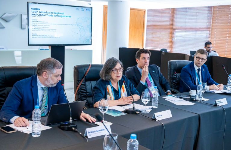 Patricio Barreiro, Lia Valls, Bartłomiej Znojek, and Francisco de Santibañes discuss “Latin America in Regional and Global Trade Arrangements.”